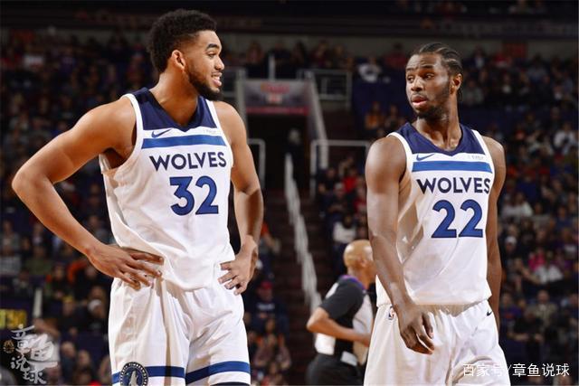 凯文-麦卡利斯特：当然想参加世界杯，阿根廷右后卫竞争很激烈（凯文-麦卡利斯特：我当然想踢世界杯，阿根廷右后卫位置竞争白热化）