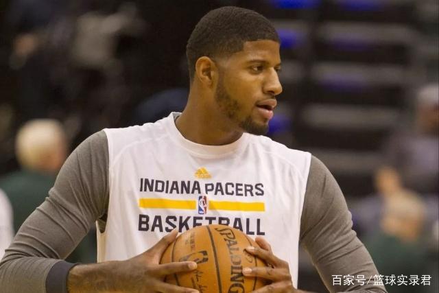 连续两赛季带不同球队欧战做客安菲尔德，阿隆索成历史第三人（阿隆索连续两季率不同球队欧战客战安菲尔德，成史上第三人）