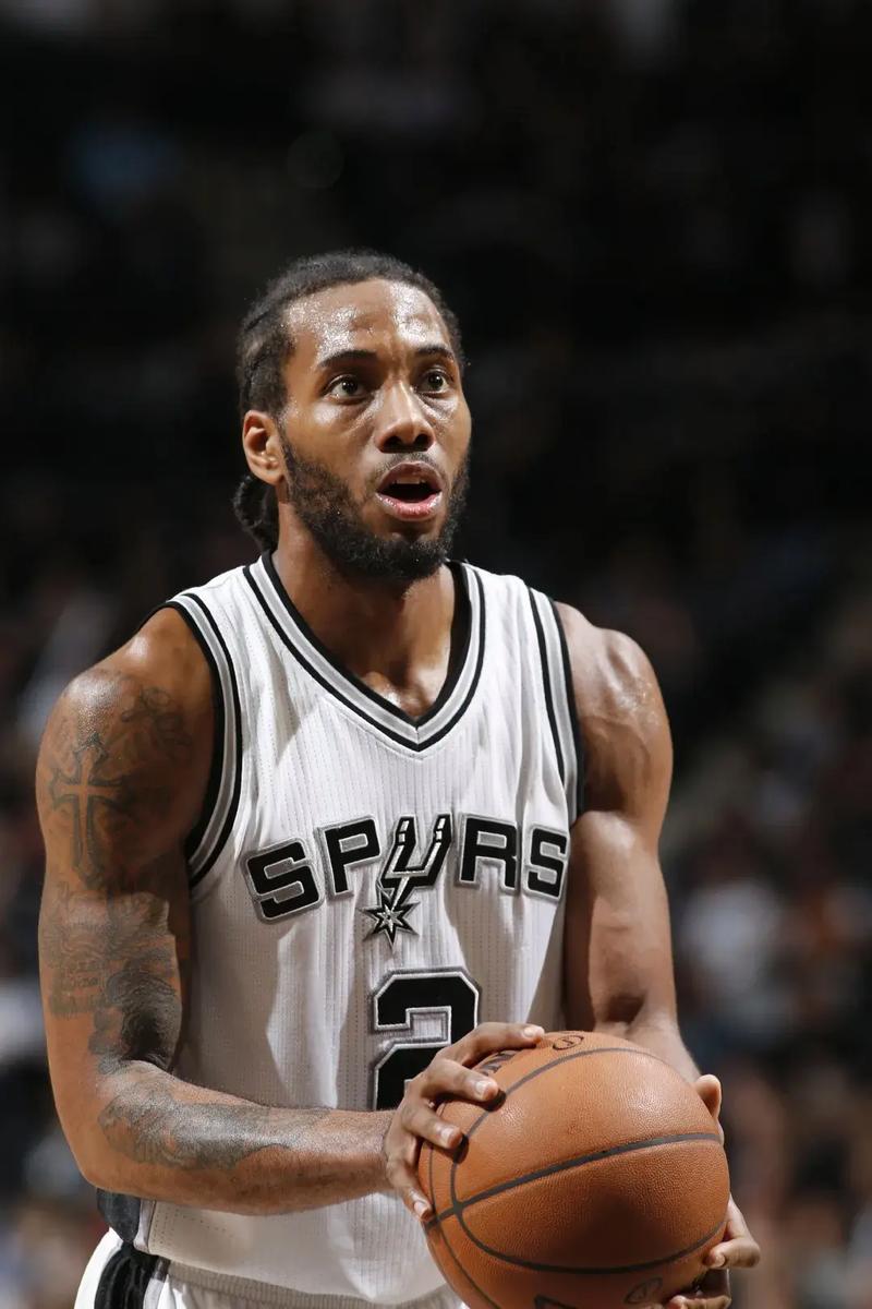 韩足晚报（2025.11.23）悲喜不同：城南笑，全南哭（韩足晚讯（2025.11.23）一喜一忧：城南开怀，全南黯然）