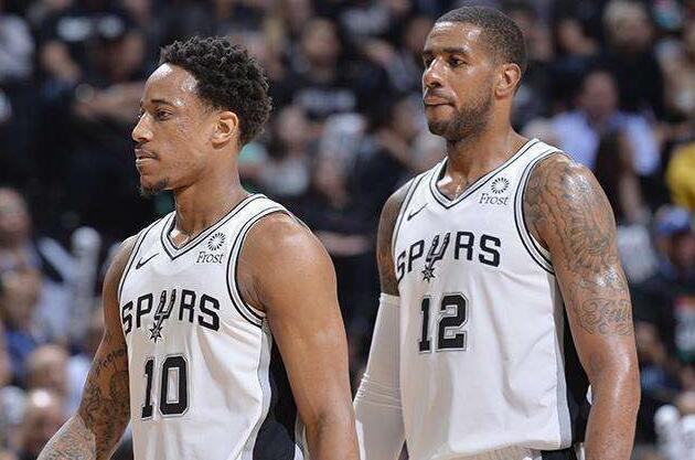 足球报：海港有意杨希，徐彬留洋仍存不确定，西海岸资金有困（足球报：海港相中杨希，徐彬留洋前景未明，西海岸资金吃紧）