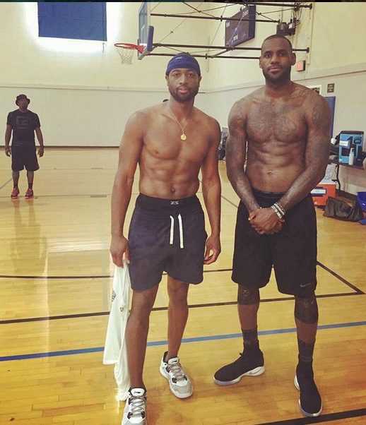 记者：迈阿密国际希望买断从塞尔塔租借来的前锋阿连德（记者称：迈阿密国际有意买断塞尔塔外租前锋阿连德）