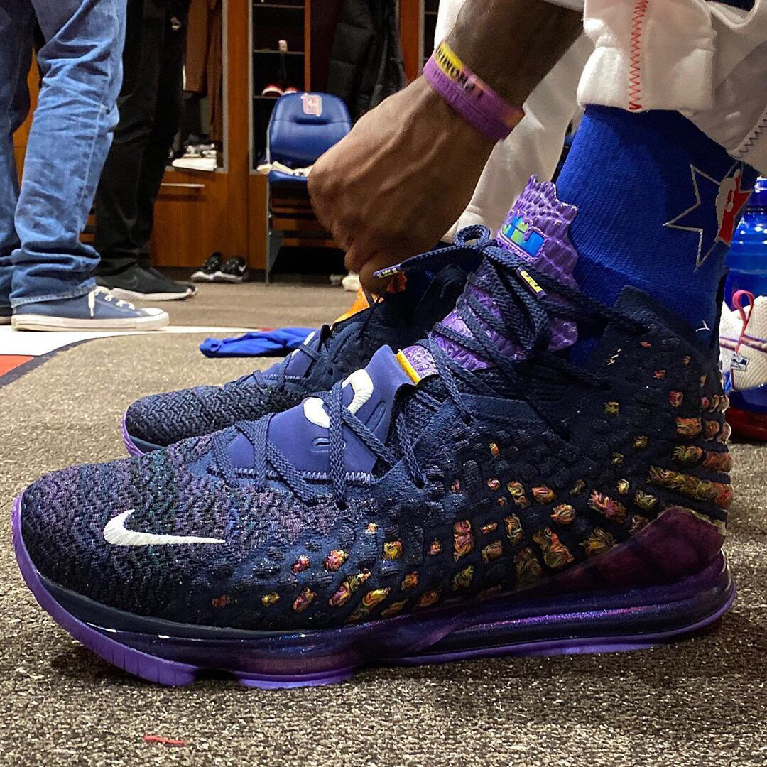 德塞利心目中的最佳11人，真是BIG胆，竟然无“公认”足坛第一人（德塞利心中最佳11人：大胆之选，竟未纳入公认的足坛第一人）