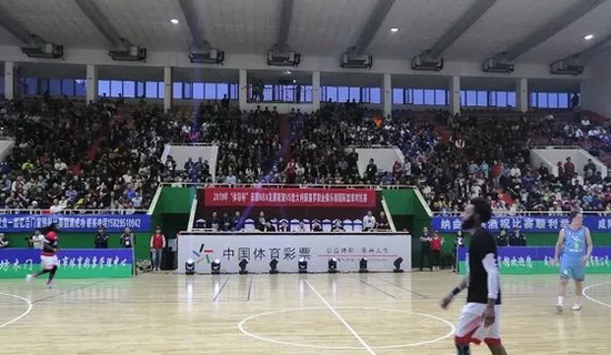 电讯报：图赫尔不会前往安菲尔德观赛，能否征召贝林充满疑问（电讯报：图赫尔将缺席安菲尔德观战，贝林征召前景成疑）