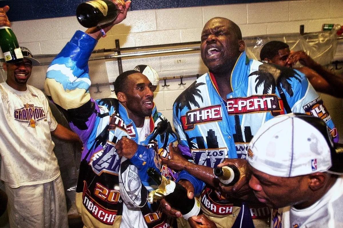 客战塞尔塔戴帽，莱万巴萨生涯第4次上演帽子戏法（莱万客场对塞尔塔上演帽子戏法，巴萨生涯第4次戴帽）